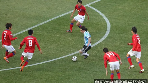 2022年法国体坛风云人物：齐达内荣登影响力巅峰，足球传奇新浪体育独家报道